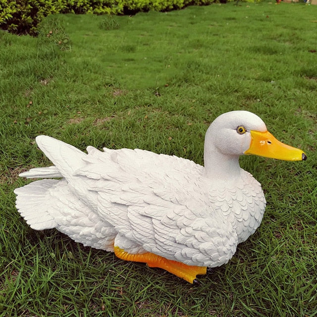 Resin Artificial Duck Garden Sculpture